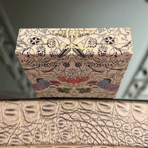 NIB! Mac Limited Edition Liberty In London Beauty Powder In Color Shell Pearl. - Picture 7 of 9